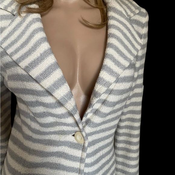 ST. JOHN striped ivory jacket/blazer size 4 - Picture 7 of 15